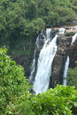 cascate9.jpg