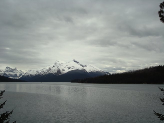 lakelouise.jpg