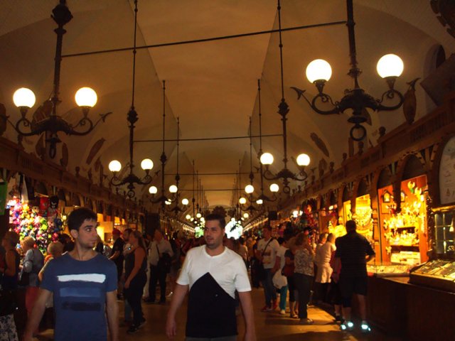 piazzadelmercatobazar.jpg