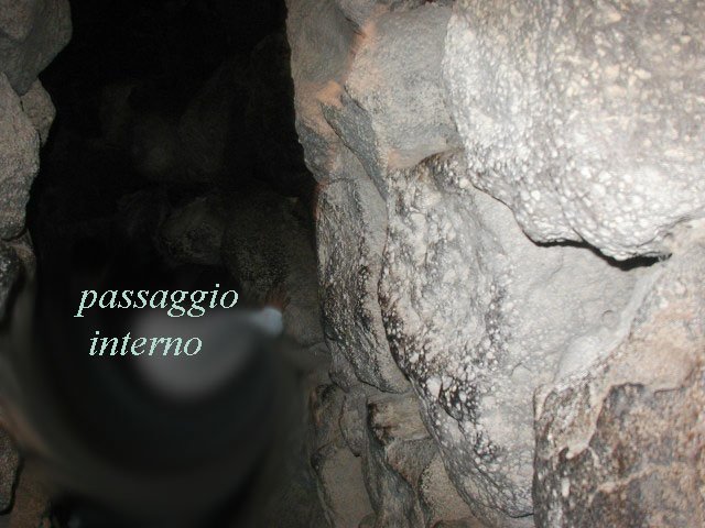 sunuraxipassaggiointerno.jpg